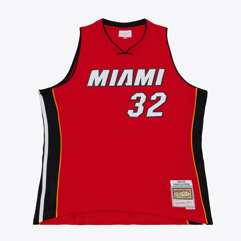Blackjersey M.Heat #32 Shaquille O'Neal Mitchell & Ness Red 2005-06 Swingman Jerseys